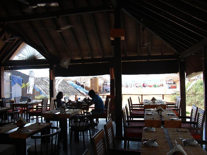 360° Beach Retreat Candolim Dış mekan fotoğraf