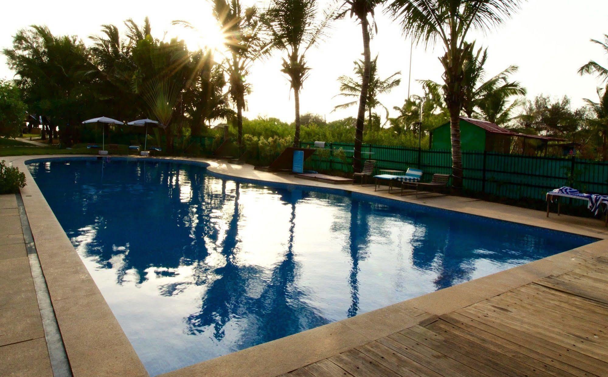 360° Beach Retreat Candolim Dış mekan fotoğraf